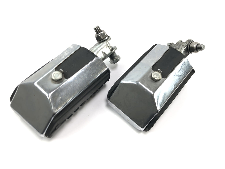 Moto Guzzi California 1100 EV KD [1998] - Rear passenger footrest pair