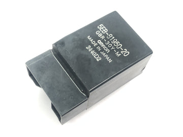 Yamaha YZF R1 RN04 [2001] - Starter relay