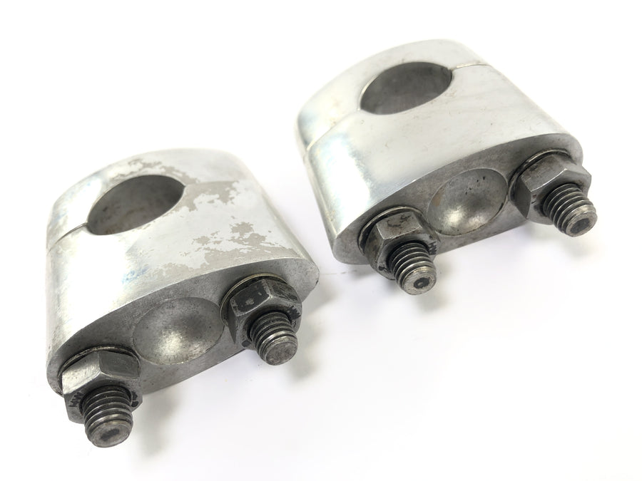 BMW R 60/5 [1973] - Handlebar mount riser set pair