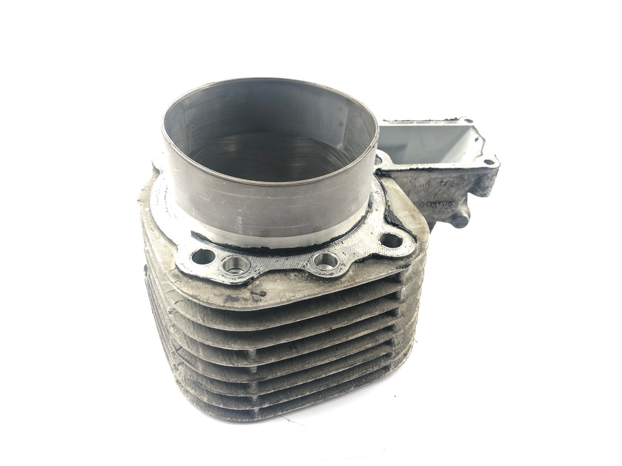BMW R 1200 GS R12 K25 [2004] - cylinder with piston on the right