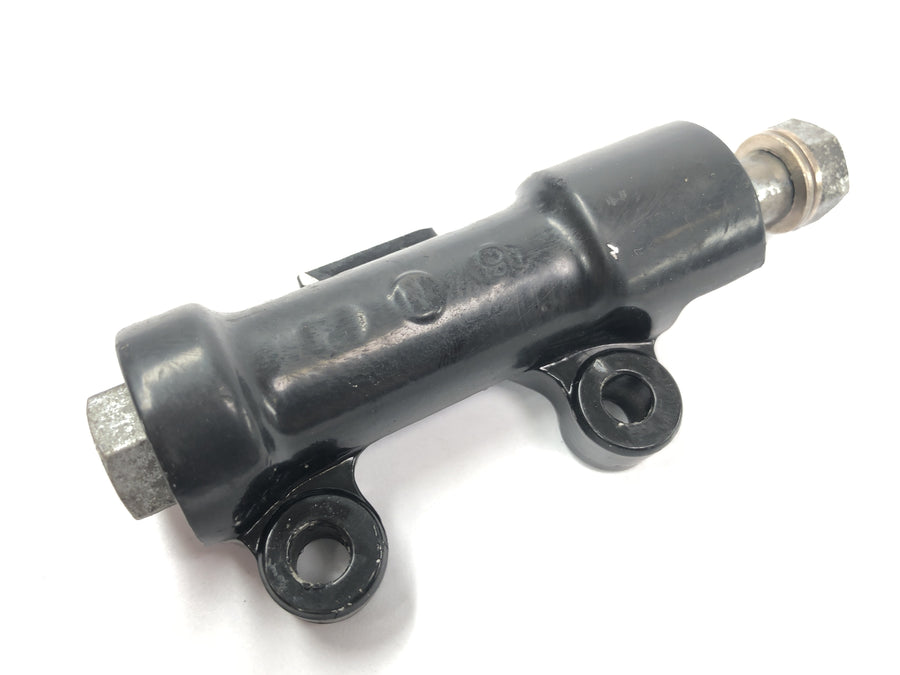 Honda GL 500 Silverwing PC02 [1982] - brake distributor