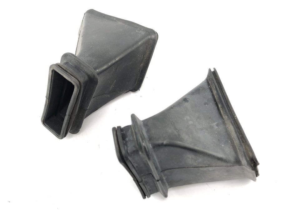 Honda GL 500 SILVERSCHING PC02 [1982] - Airbox connector intake in rubber hoses