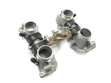 Yamaha V Max 1200 2LT [1998] - Intake manifold, intake pipe, intake bridge, carburetor connection - 0