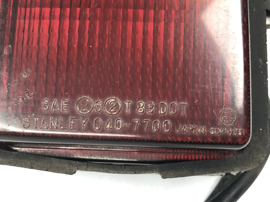 Kawasaki GPZ 1000 RX [1987] - Tail light, brake light, rear light, tail light