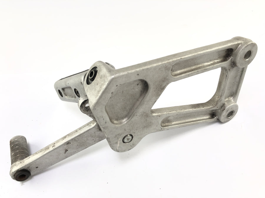 Ducati 900 SS [1991] - Left rider footrest and gear lever