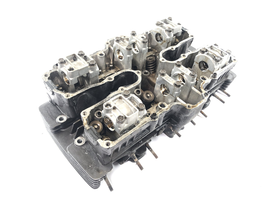 Honda CBX 650 E RC13 [1983] - cylinder head