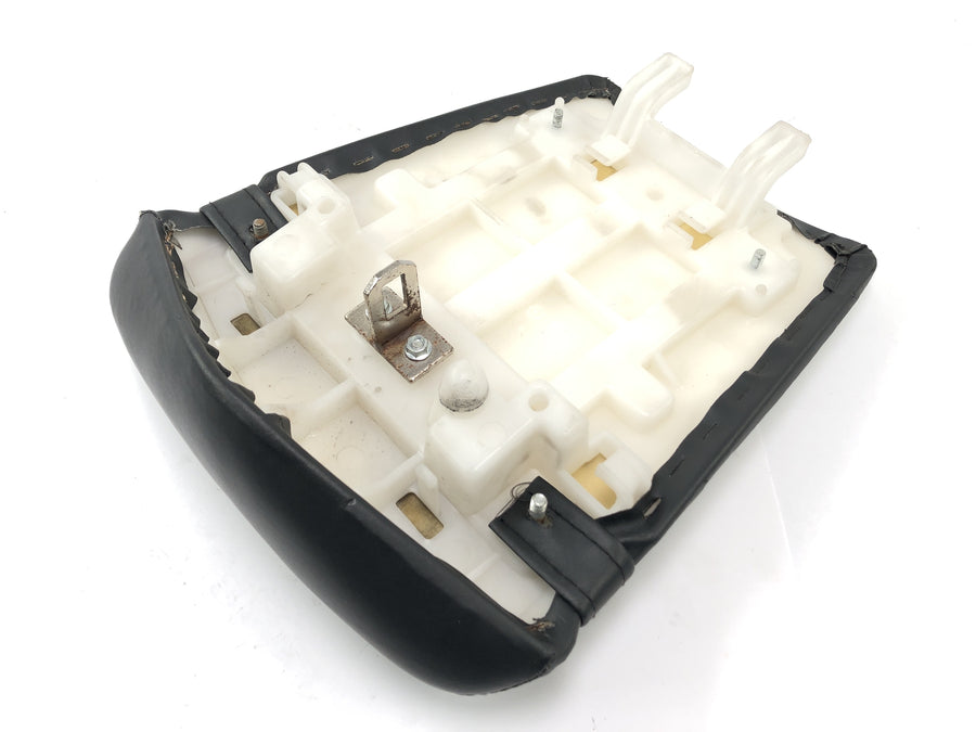 Yamaha YZF R1 RN09 [2003] - Socius seat bench passenger seat seat cushions at the back