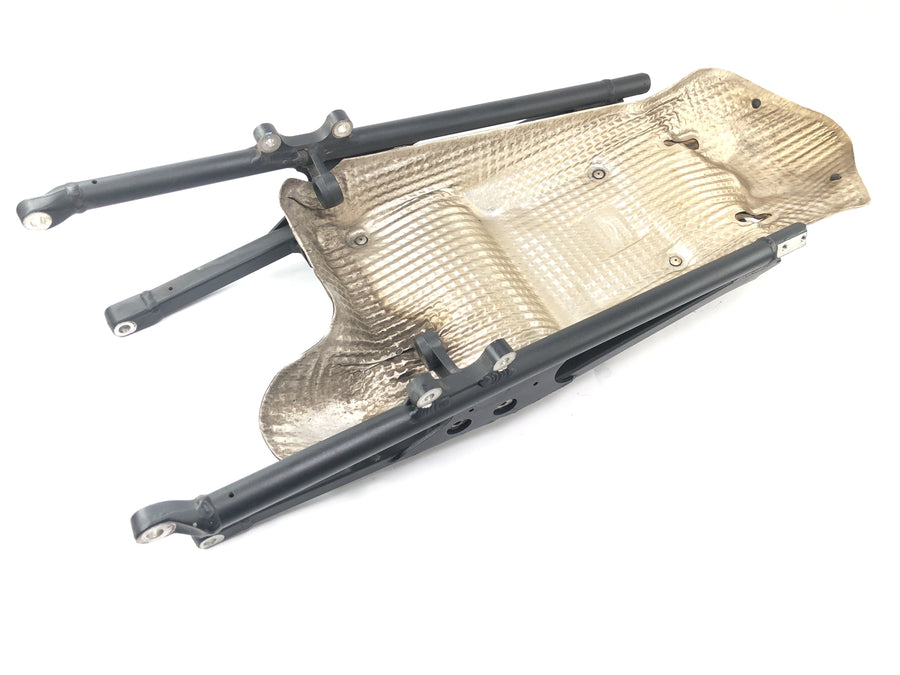 Triumph Sprint ST 1050 [2005] - rear frame with heat protection