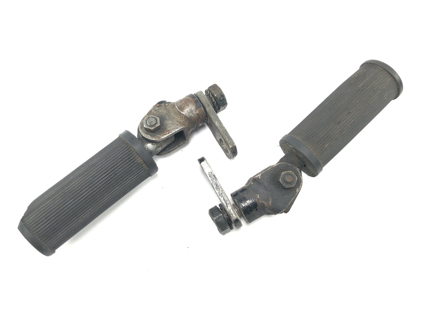 Moto Guzzi V7 Special [1971] - footrests foldable pillion footrest pair