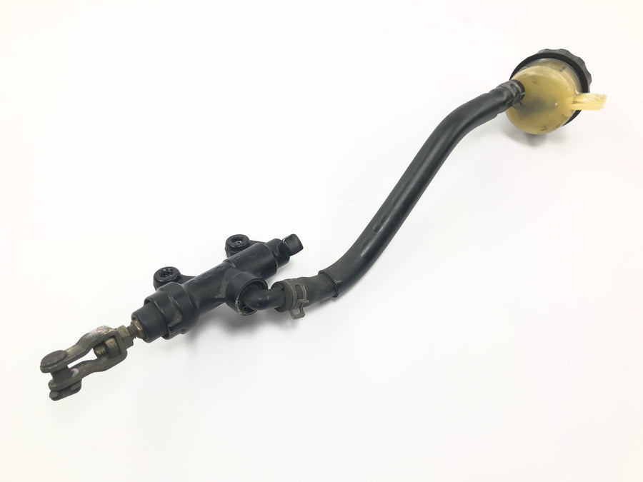 Triumph Tiger 955i 709EN [2003] - Rear brake pump foot brake pump