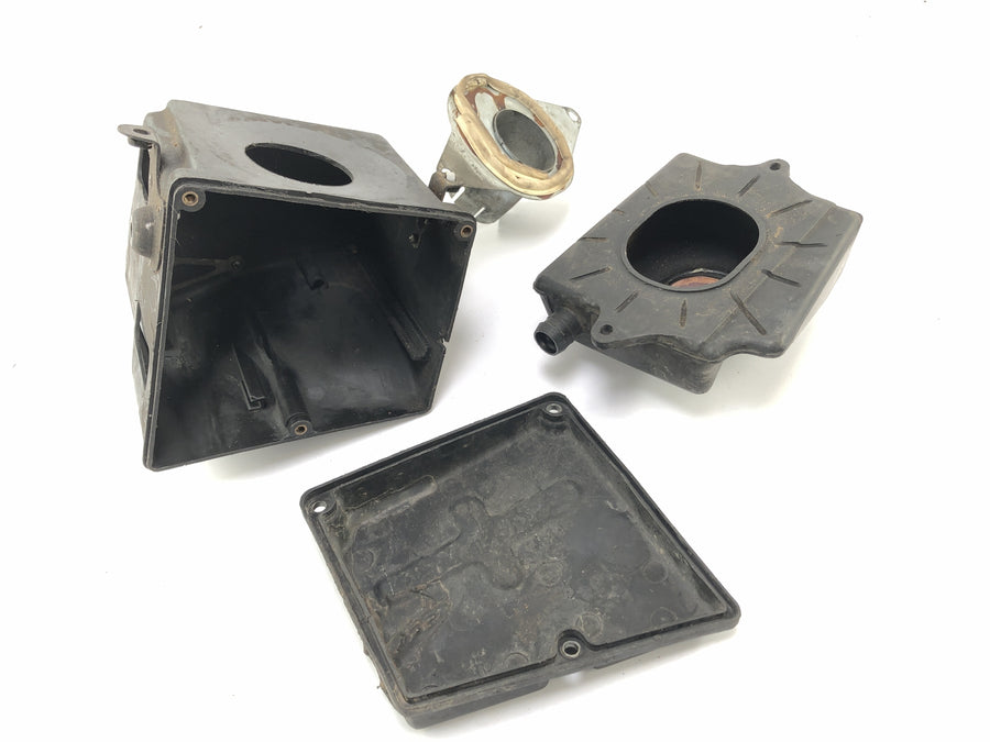 Yamaha XT 500 1U6 [1981] - Air filter box
