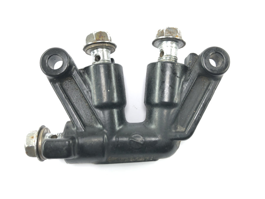 Suzuki RG 250 Gamma GJ21D [1987] - Front brake distributor brake force distributor