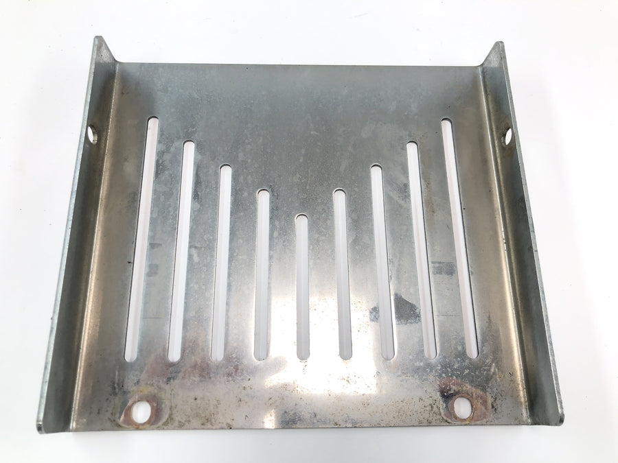 Suzuki Intruder VL 1500 AL [2000] - Battery holder battery carrier cover plate