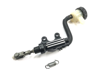 Yamaha V Max 1200 2LT [1998] - Rear brake pump