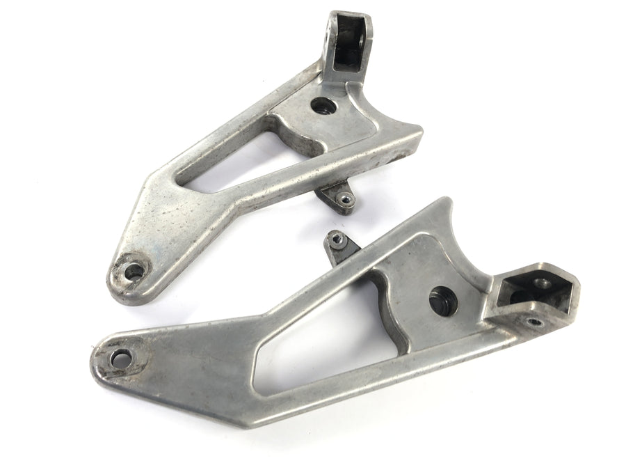 Moto Guzzi California 1100 EV KD [2002] - Footrest bracket for passenger
