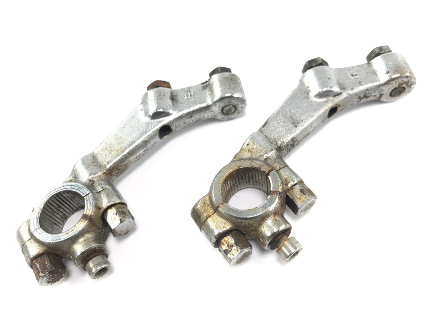 Moto Guzzi V7 Special [1971] - handlebar clamp clamp pair handlebar mount