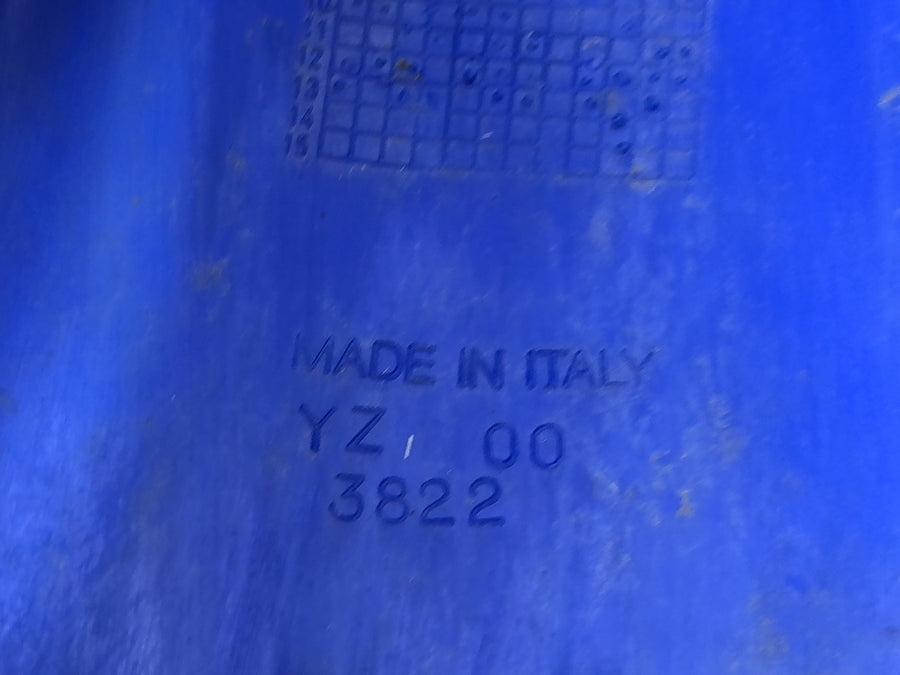 Yamaha YZ 426 F [2000] - Front fender mudguard