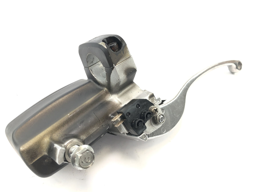 Suzuki VZ 1500 WVCU [2011] - Front brake pump Hand brake pump handlebar fitting right