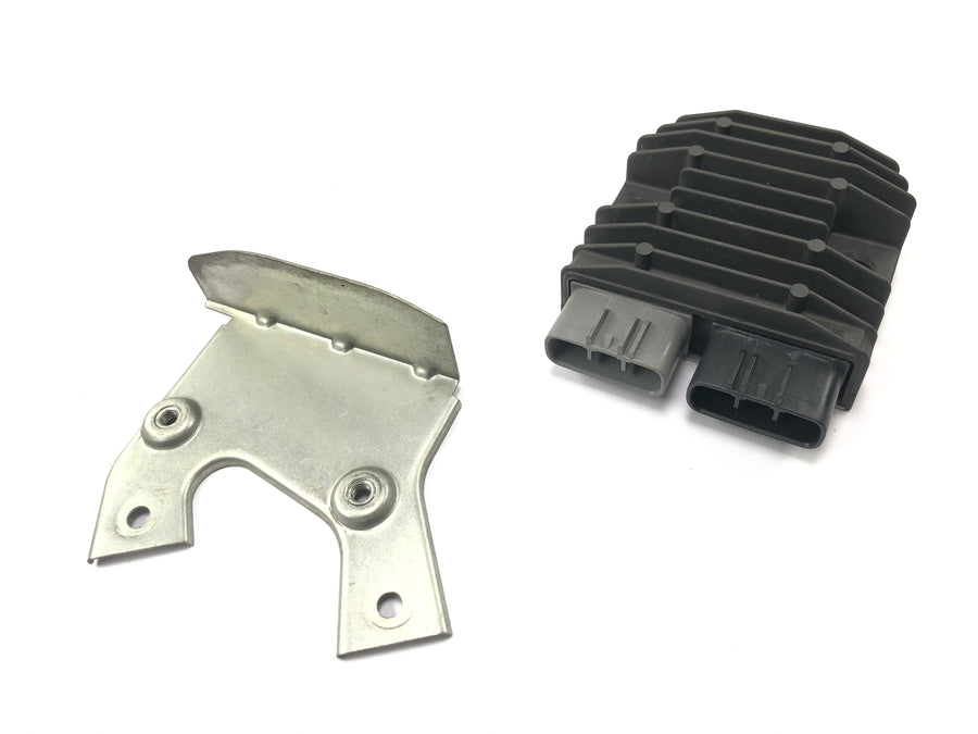 Ducati Multistrada 1200 S Touring [2009] - Voltage regulator regulator rectifier with base plate mount