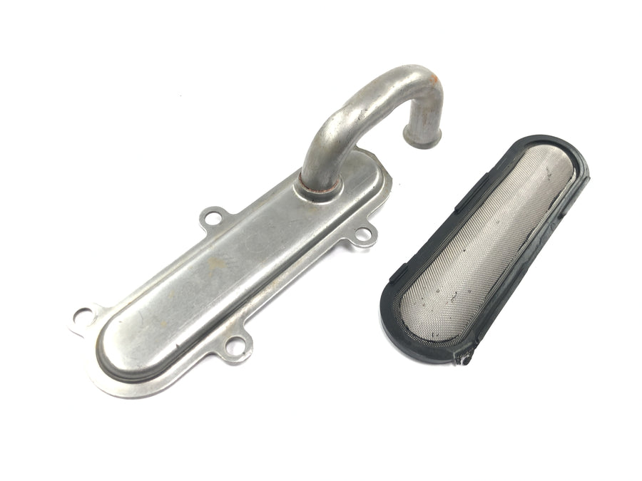 Triumph Daytona 900 T300D [1996] - Oil strainer intake pipe oil intake manifold