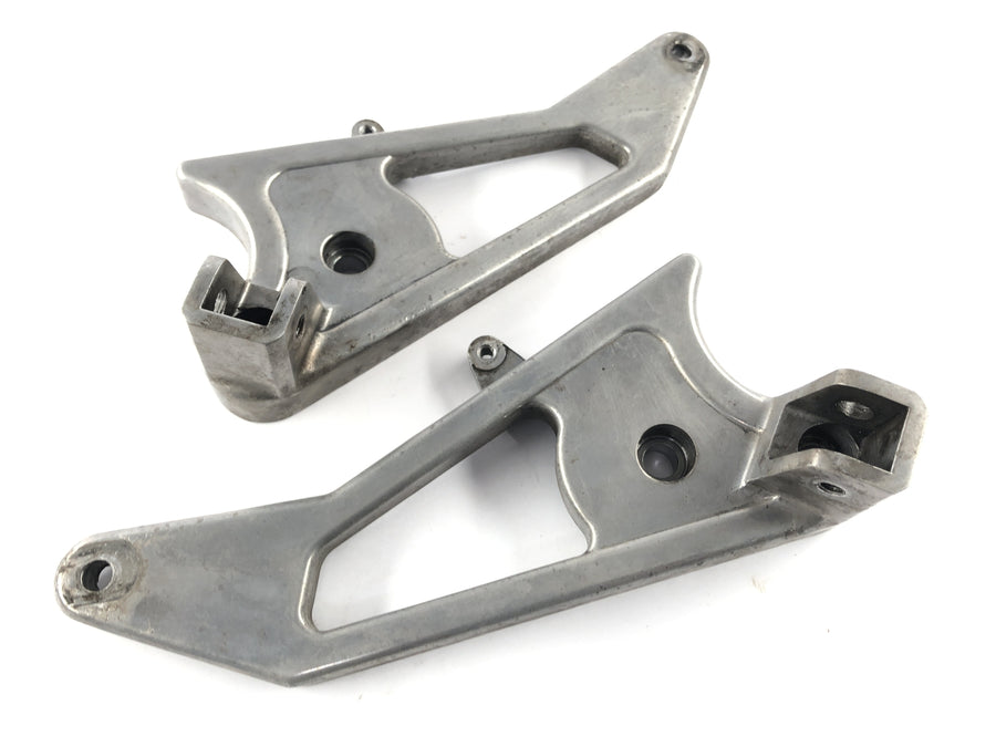 Moto Guzzi California 1100 EV KD [2002] - Footrest bracket for passenger