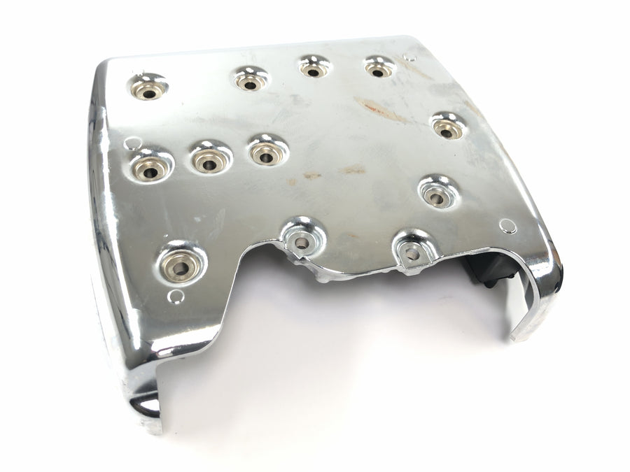 Kawasaki VN 1600 Classic VNT60A [2007] - front valve cover cylinder head cover chrome