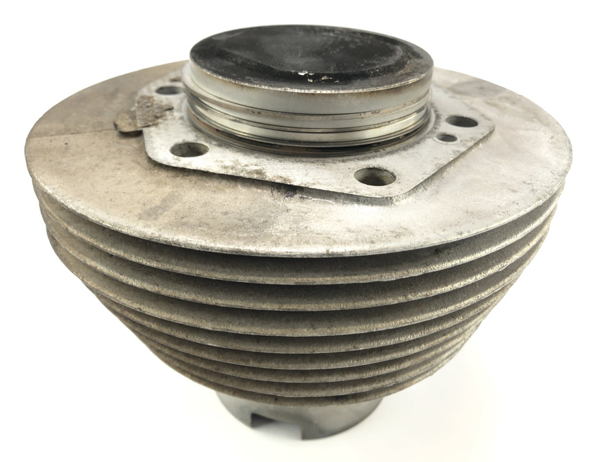 Moto Guzzi V 1000 VG [1980] - Cylinder with piston right
