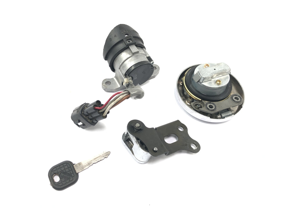 Kawasaki VN 1600 Classic VNT60A [2007] - Lock set ignition lock tank cap helmet lock