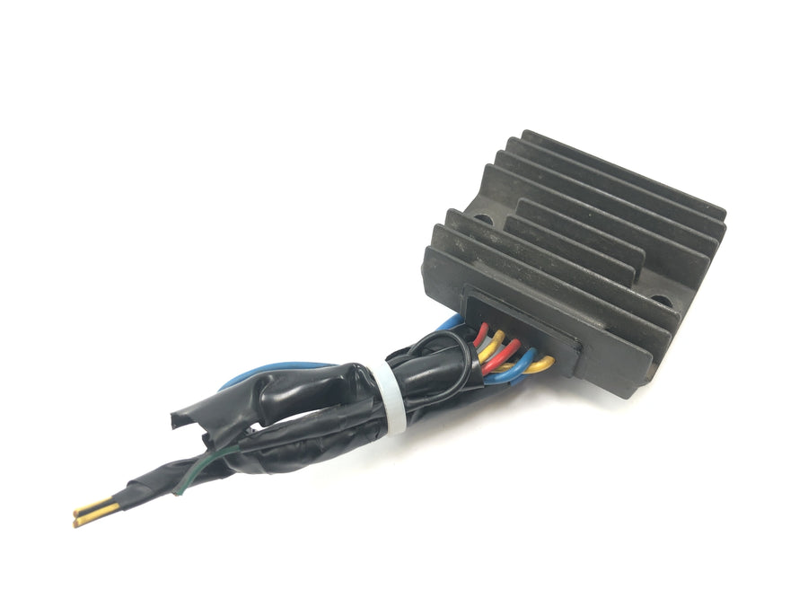 Aprilia RS 125 Extrema [1994] - Voltage regulator rectifier regulator