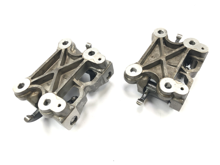 MOTO GUZZI CALIFORNIA 2 1000 VT [1982] - Rocker arm bracket pair of rocker arm bridge valve train