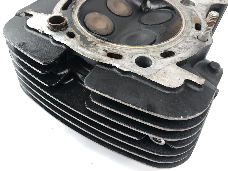Kawasaki VN 1500 Classic VNT50D [2001] - cylinder head at the back