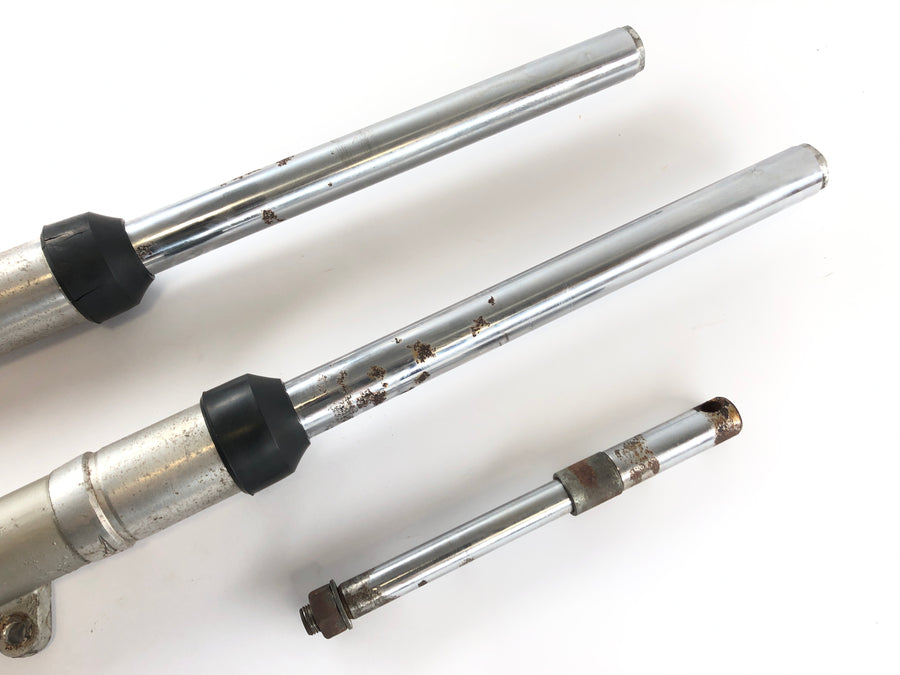 Moto Guzzi 850-T3 [1980] - Fork Telescopic fork with axle