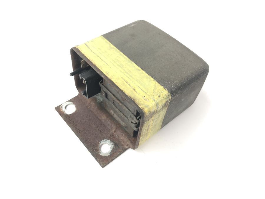 BMW R 75/5 [1973] - Relay DC switch voltage regulator
