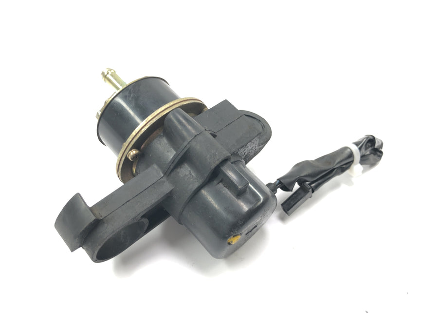 Yamaha YZF R1 RN04 [2001] - Fuel pump