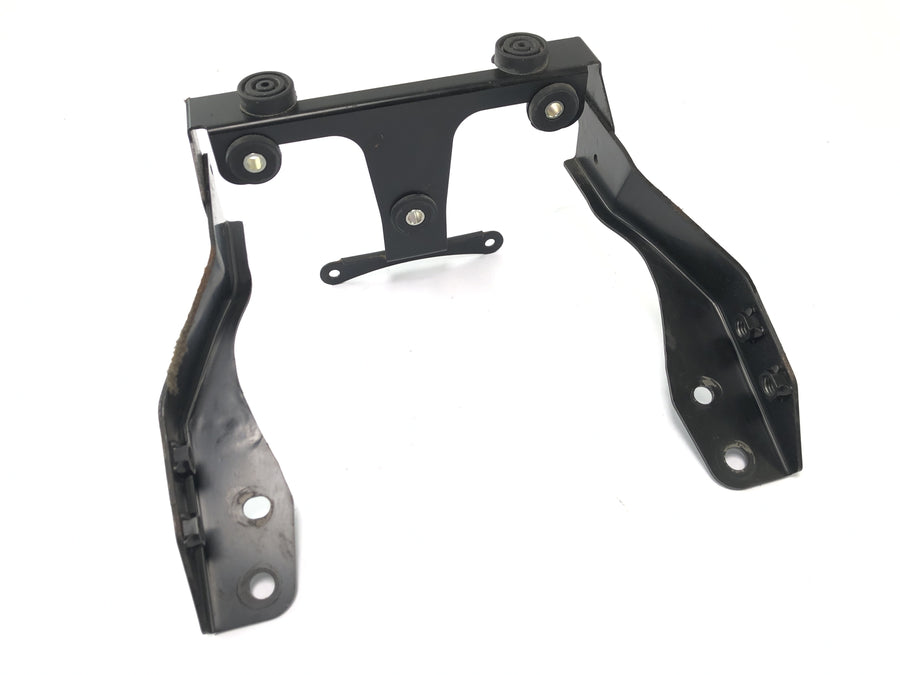 Yamaha XJR 1300 RP06 [2002] - taillight holder for rear light