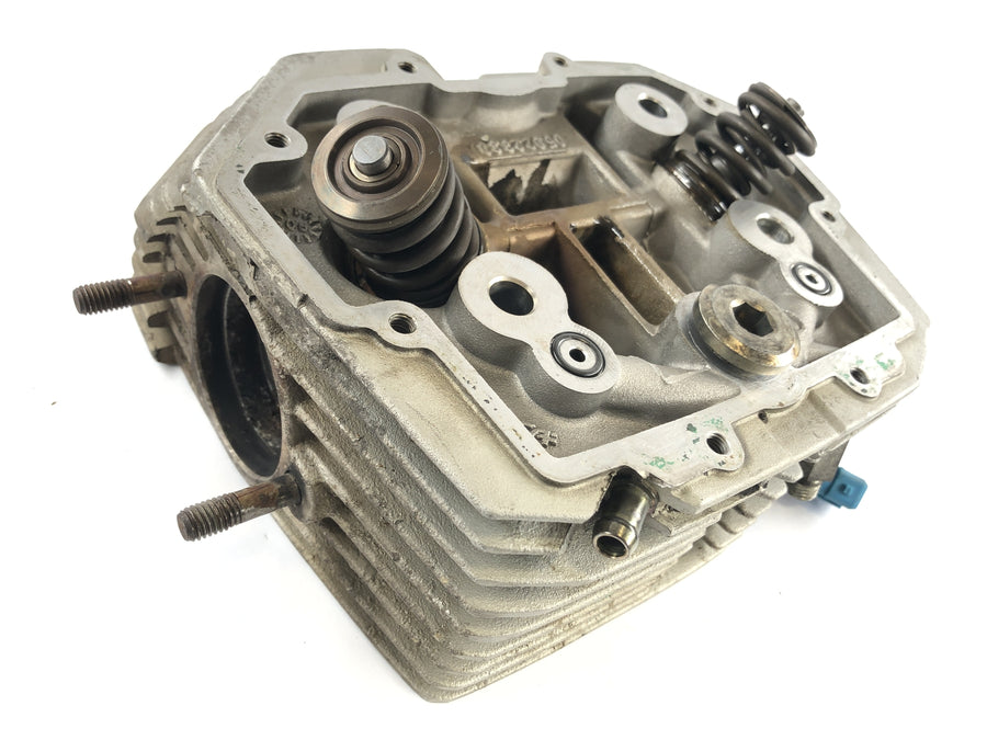 Moto Guzzi Norge 1200 [2006] - cylinder head on the right