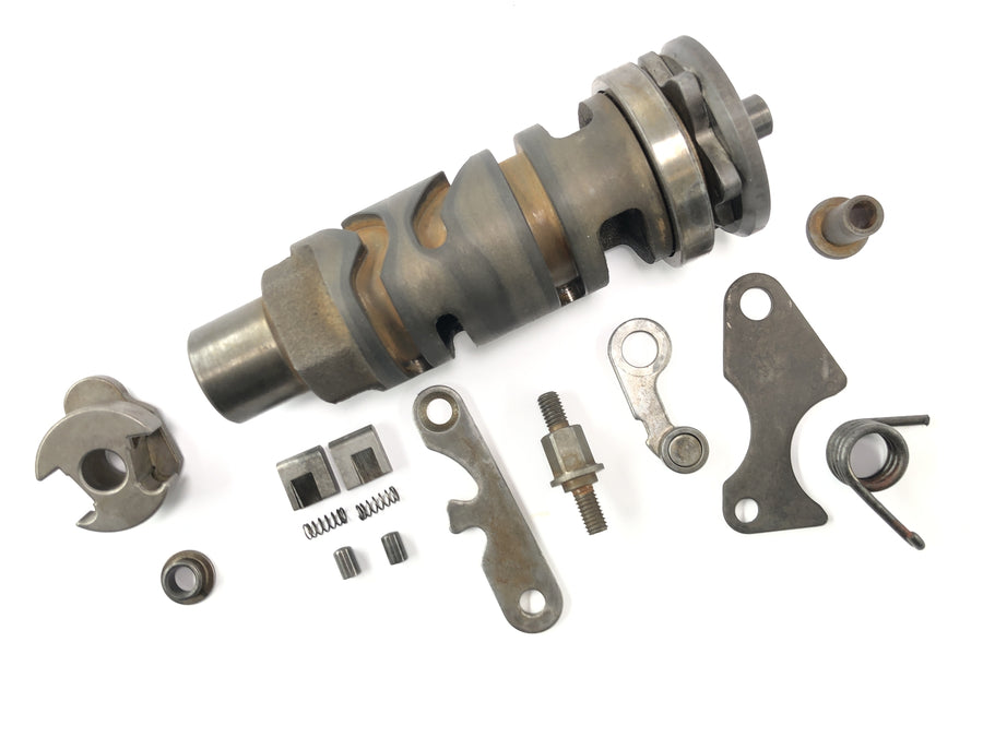 Suzuki GSX-R 1100 W GU75 C [1994] - shift drum set gear mechanism