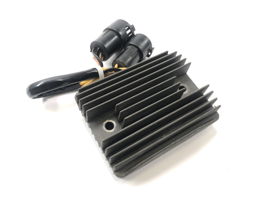 Kawasaki ZX 12 R ZXT20A [2001] - Regulator