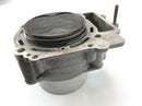 KTM 950 SM LC8 [2008] - cylinder with pistons in the back-6