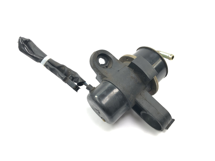 Yamaha YZF R1 RN04 [2001] - Fuel pump