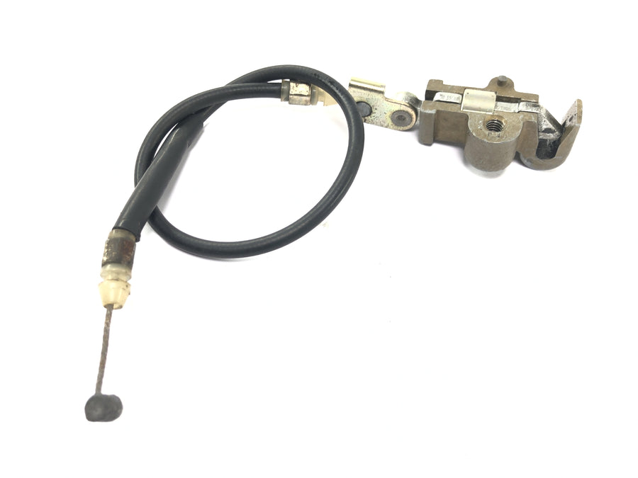 Honda ST 1100 SC26 Pan European [1990] - Seat lock with Bowden cable