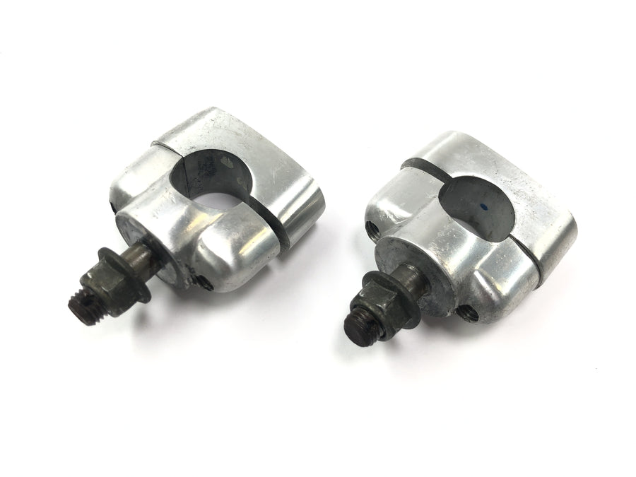 Yamaha XJR 1300 RP02 [1999] - Handlebar brackets handlebar holder clamps pair for 22 mm handlebars