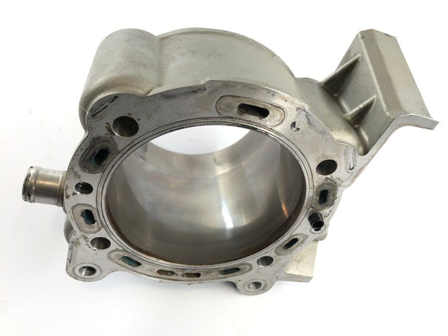 Ducati 1098 S H7 [2009] - cylinder behind