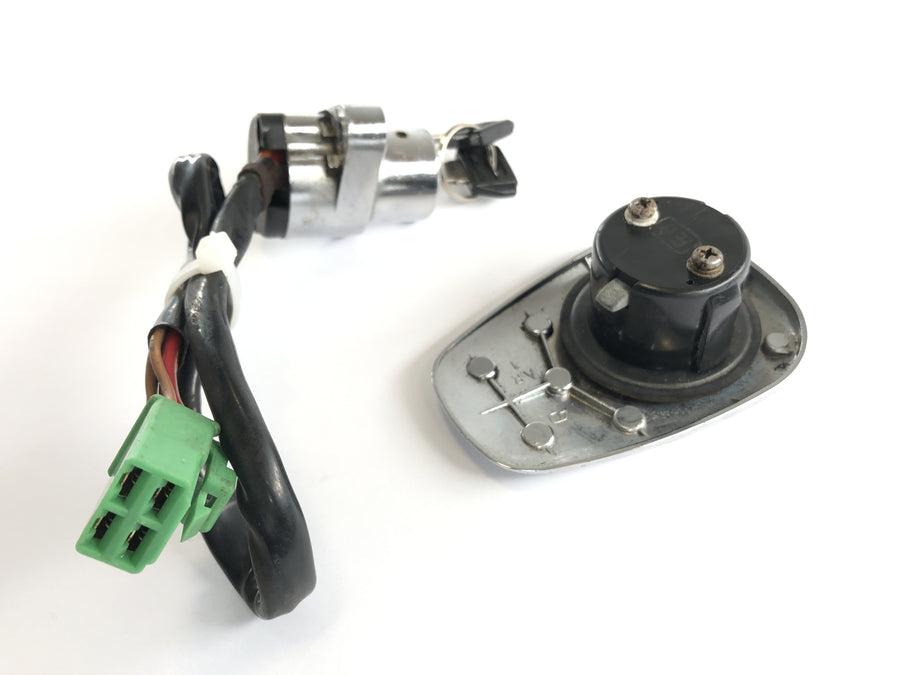 Suzuki VS 1400 VX51L [1987] - Lock set locks ignition lock tank cap