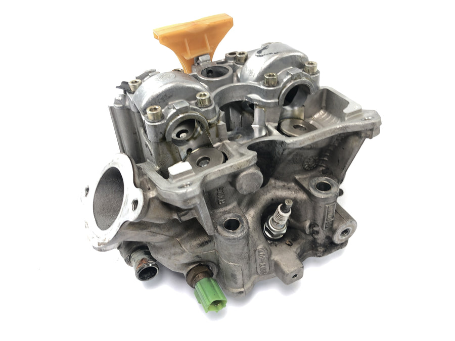 Aprilia RSV 1000 RP Mille [2001] - front cylinder head
