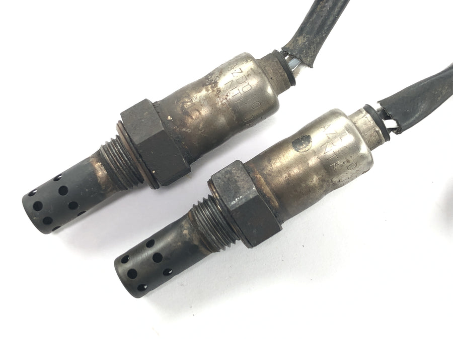 Triumph Bonneville T100 986MF [2012] - Lambda sensor O2 sensor exhaust gas sensor pair