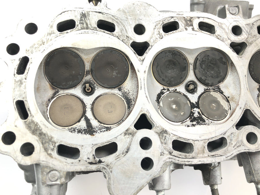 Honda CBR 1000 RR SC57 [2006] - cylinder head valve train valve seat valve channels