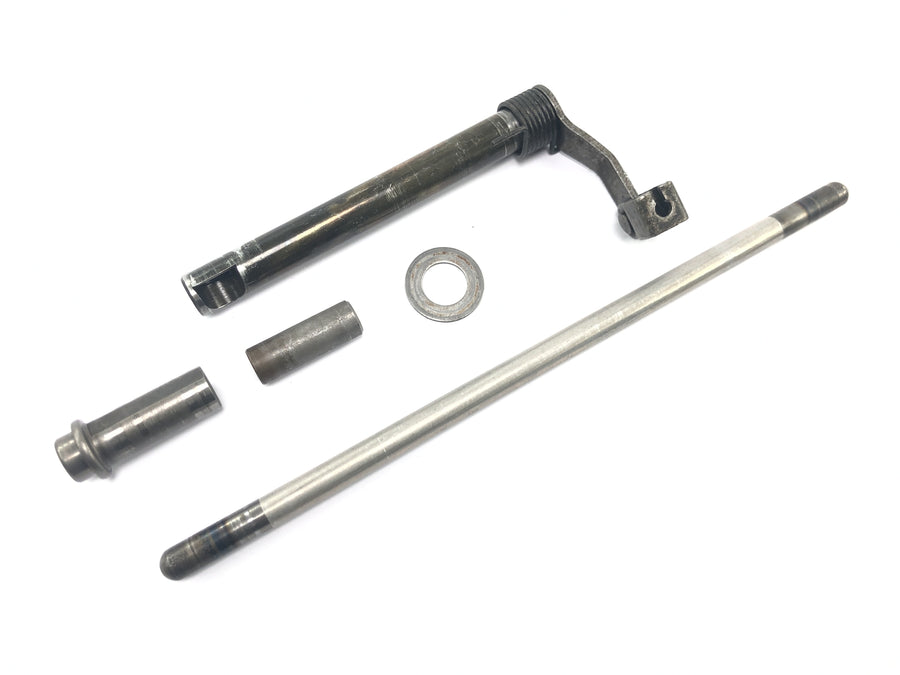 Honda NX 650 Dominator RD02 [1994] - Kupplungsnehmerhebel mit Kupplungsdruckstange