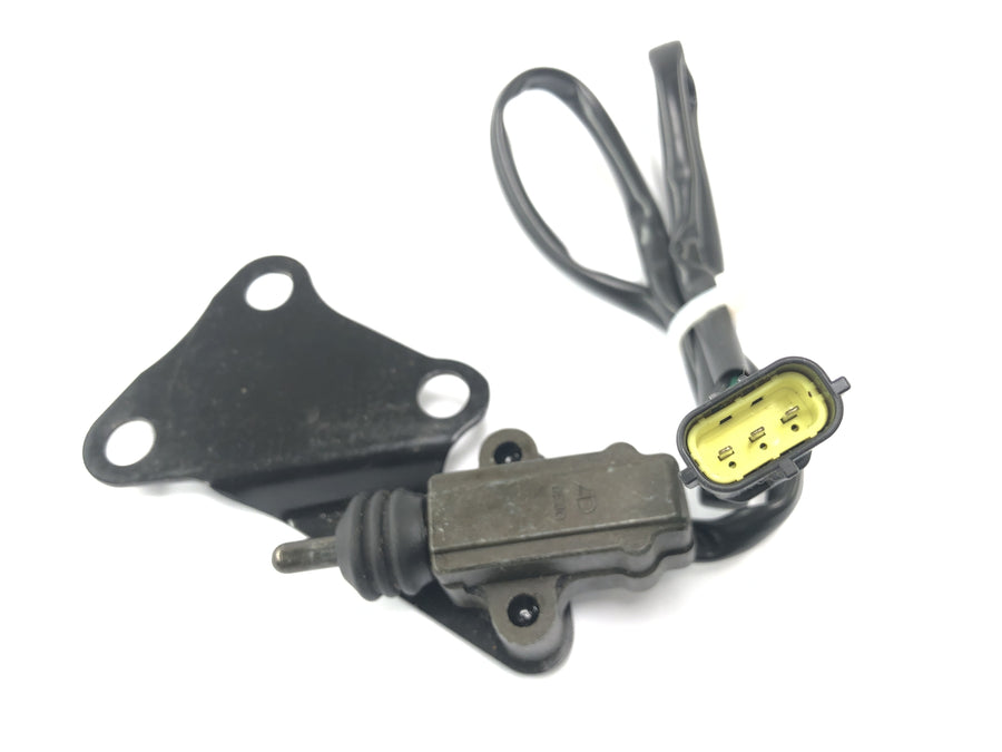 Triumph Sprint ST 1050 [2005] - side stand switch with bracket