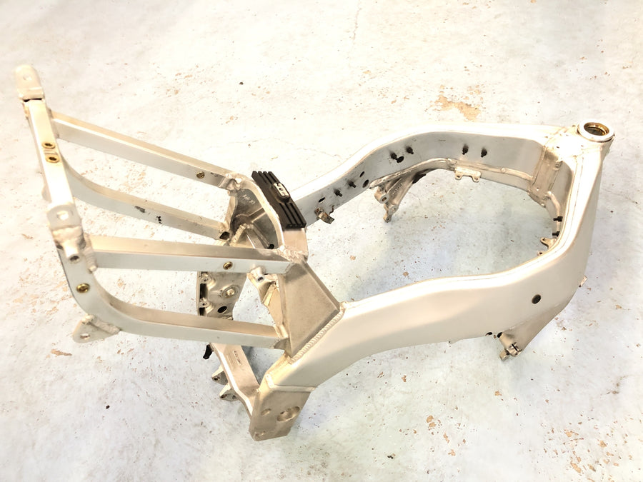 Yamaha YZF 750 R 4HN [1995] - frame with papers